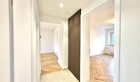 First occupancy after renovation: Stylish 2.5-room apartment on the 2nd floor in Augsburg-Lechhausen