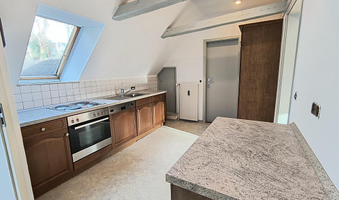 2,5-Zi-DG-Whg - 3 Geh Minuten zur City + renoviert