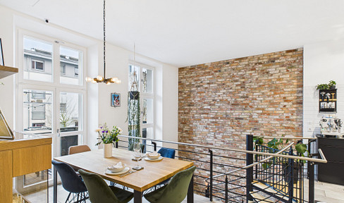 -Reserved- Air-conditioned maisonette - Garden, 2 balconies - Parking space - Near Südstadtpark