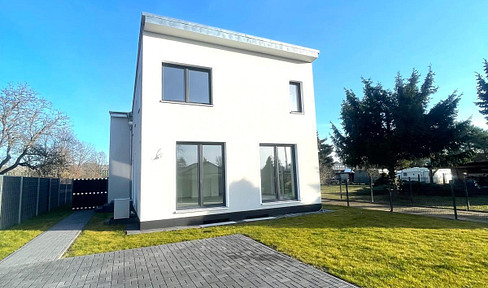 Großzügiges Doppelhaus, bezugsfertig