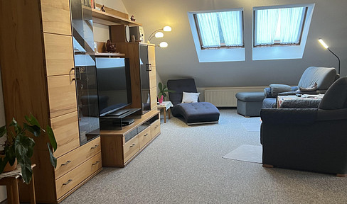 Bright 2-room attic apartment in Großenseebach with large balcony - PLEASE NO REALTOR INQUIRIES