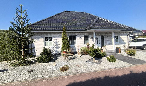 Bungalow PROVISIONSFREI Wohnmobilstellplatz+Garage+Pkw-Stellplatz