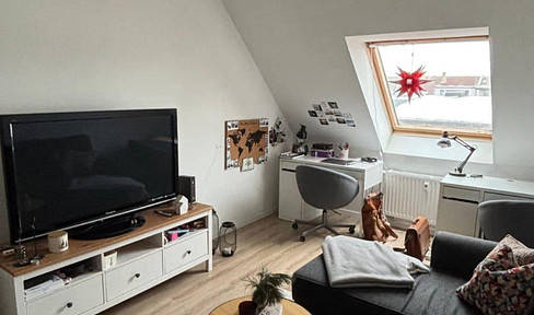 sanierte DG Wohnung in Schleußig