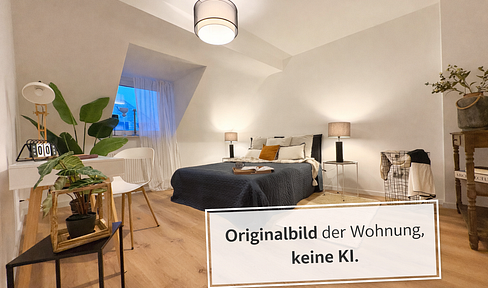 Renovated attic apartment + usable space in the loft