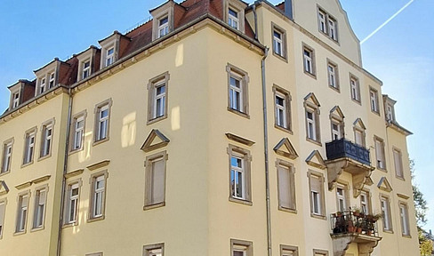 Bright, very well-kept 3.5 room maisonette apartment with terrace and 2 bathrooms in Dresden Löbtau