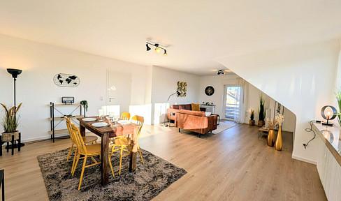 Sofort bezugsbereit! Zentral gelegene  3,5-Zimmer Wohnung: Gute Anbindung und gemütliches Wohngefühl