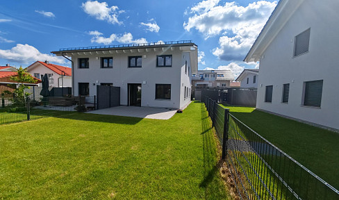 Note: Located just outside Munich - Detached house, energy efficiency rating A++.