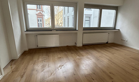 Exklusives Wohnen in der Trierer Innenstadt – kernsanierte 3-Zimmer-Wohnung mit Balkon & Stellplatz