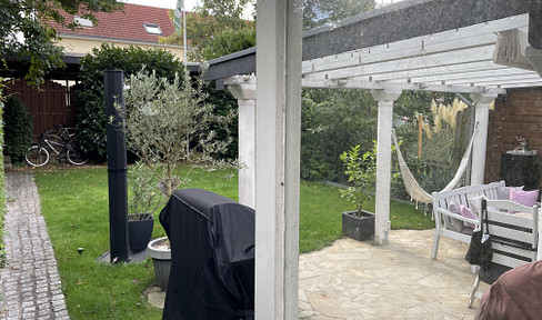 Familienfreundliches Reihenendhaus, Carport & Einliegerwohnung in ruhiger Lage am Königsforst