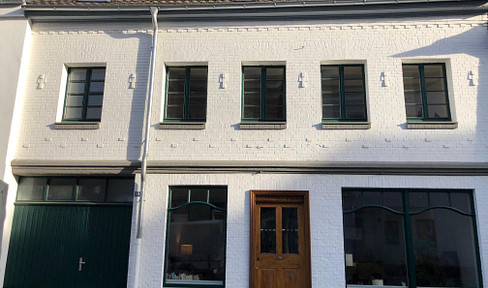 Beautiful, listed detached house in Krefeld Hüls