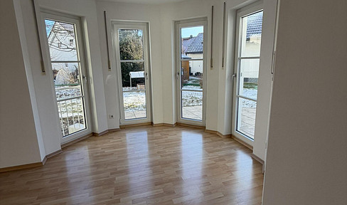 High-quality apartment with garden 2 rooms + fully-fledged hobby room