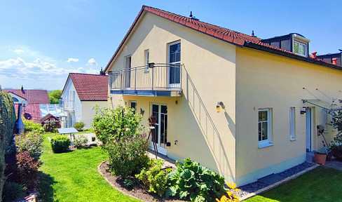 Großzügige DHH in Ingolstadt-Nord, provisionsfrei, schönem Garten, Balkon, Terrasse und Garage