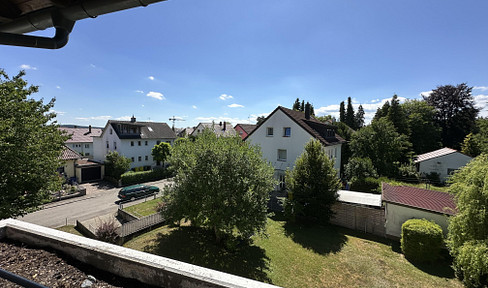 Helle 2,5-Zi.-Wohnung mit Süd-West-Balkon, TG Stellplatz & Rundum-Service