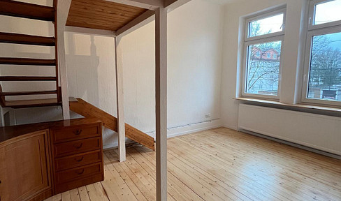 Schöne kleine Wohnung mit Empore