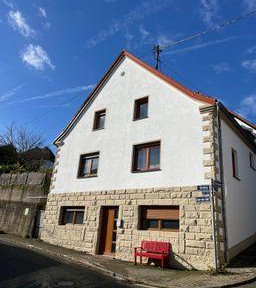 Sale of 4 condominiums in an apartment building from 75000€-260000 €