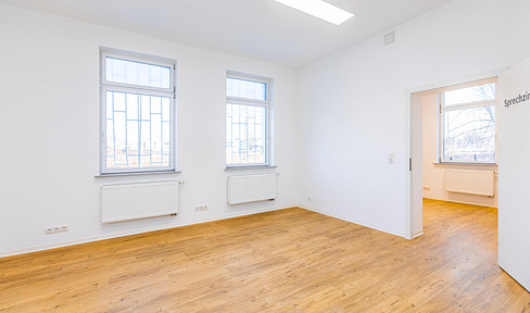 gemütliche Büro / Praxisräume