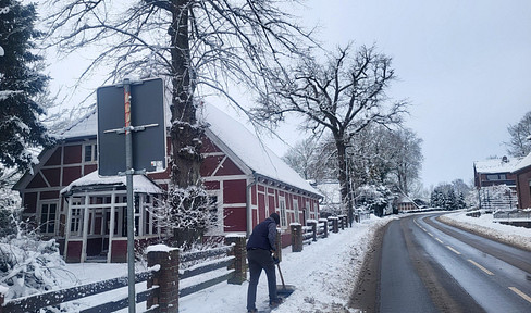 Traumhaftes Grundstück mit einem denkmalgeschützem Haus und extra Bauplatz