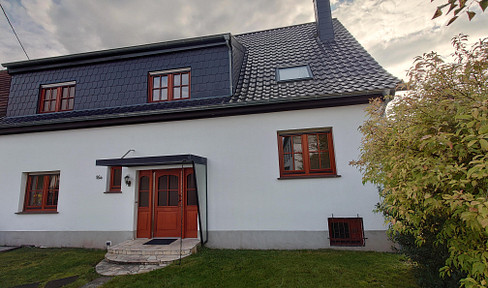 Spacious - well-maintained detached house in Kohlhof!