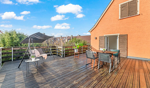 Commission-free & 50sqm roof terrace - Spacious & well-kept apartment - Incl. kitchen & garage