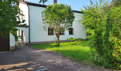 Spacious property in an exclusive location in Rathsberg near Erlangen