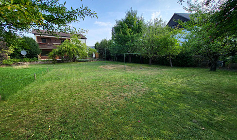 Großzügiges Grundstück, auch teilbar, in exklusiver Lage in Rathsberg bei Erlangen