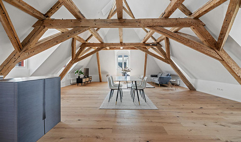 Jewel in Radolfzell - Core renovated DG apartment - elevator, parking space, close to the lake