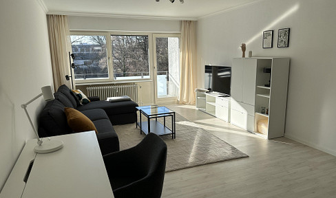 Quiet, large 2-room apartment right next to arcades (furnished)