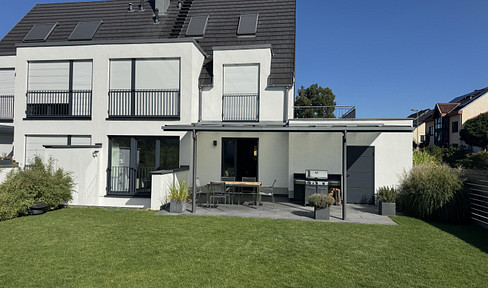 Exceptional semi-detached house in Buchenbusch