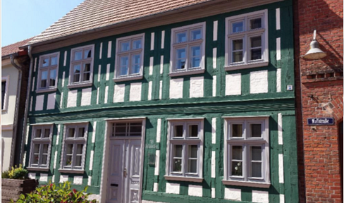 20m zum Marktplatz, 150m zum Wasser l ein Schmuckstück l ALT trifft auf MODERNE