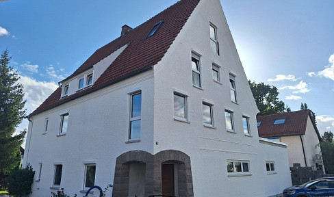 Frisch sanierte, barrierefreie 2,5 Zi.-Wohnung