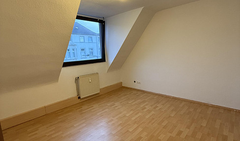 Bright 2-room apartment with daylight bathroom