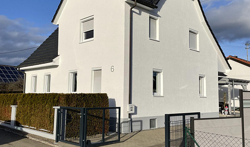 Refurbished detached house in a prime location