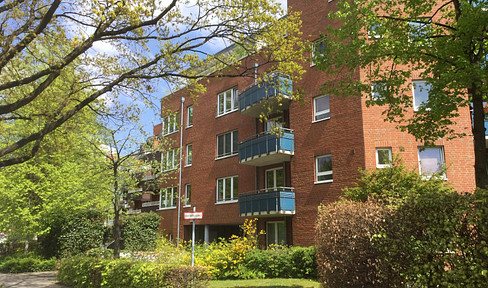 Close to the Elbe, in popular Ottensen // Capital investment