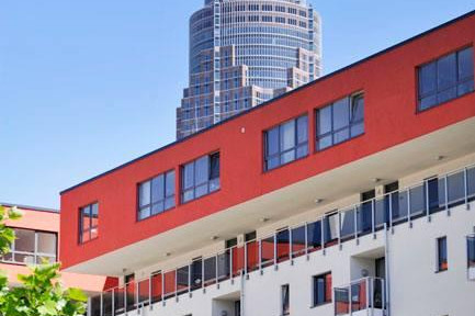 Urbanes Penthouse-Feeling im „Europark“: Exklusive Maisonette mit Dachterrasse **PROVISIONSFREI**