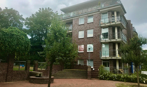 Schöne Stadtwohnung in Eppendorf mit Blick ins Grüne