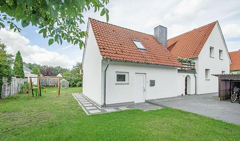 Charming duplex house – ideal for owner-occupiers and investors.