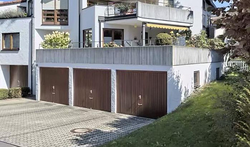 4 – Zimmer Wohnung 120 qm - eigener Garten - große Terrasse