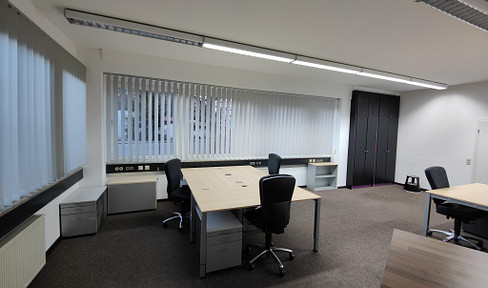 Large office in productive environment with fiber optic internet VAT.