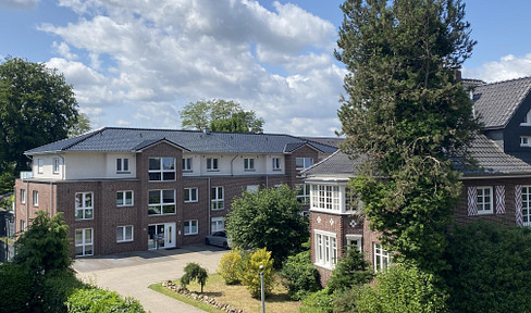 neuwertige 3 Z. Wohnung 91qm mit Gäste WC, Ankleidezimmer u. mehr