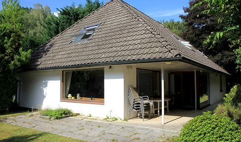 From private owner: 219 m² detached house in Hamburg-Ohlstedt