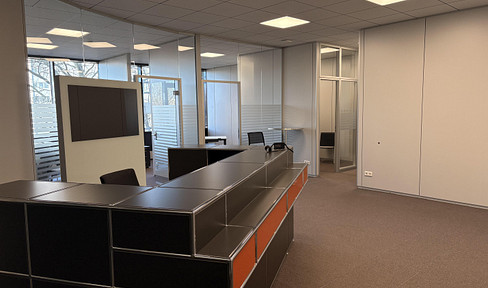 Light-flooded office space | Munich Moosach | with a view of the Olympic Tower
