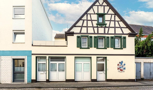 Besondere Maisonette-Wohnung mit großer Dachterrasse (ca. 38 m²) – Neustadt Kernstadt