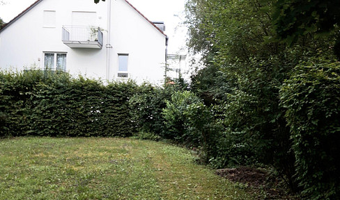 Free of commission: Waldperlach 2-room apartment near the forest in an upscale location, private from the owner