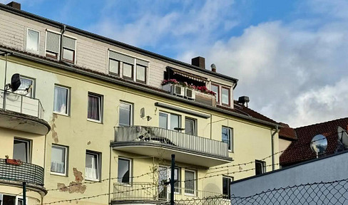 Jobcenter! Freshly renovated 3-room apartment in Hildesheim