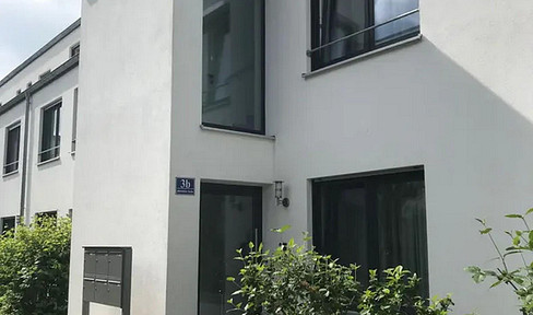Modern, unfurnished 2-room apartment with terrace in a quiet location - Ingolstadt Südost