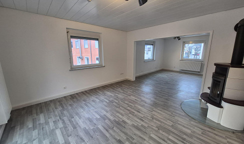 Renovated 5.5-room maisonette apartment in Schönaich