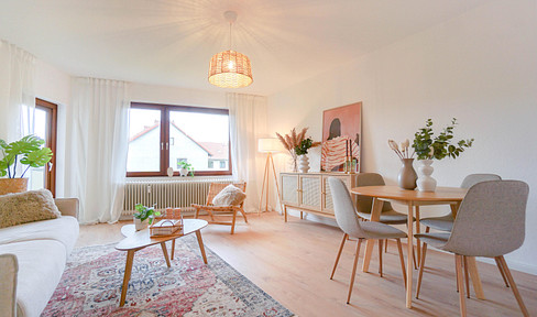 IMMEDIATELY AVAILABLE: Bright 3-room apartment with large balcony