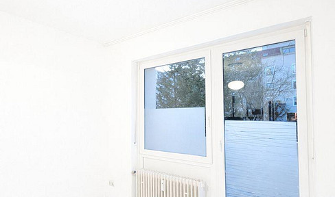 Well-kept 1-room apartment with balcony in a sought-after location - without commission