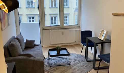 Furnished, light-flooded 1-room apartment in prime location - Türkenstraße !