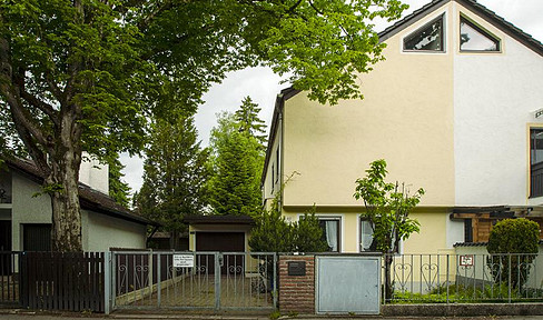 Doppelhaushälfte mit 5 Zimmern in München-Trudering